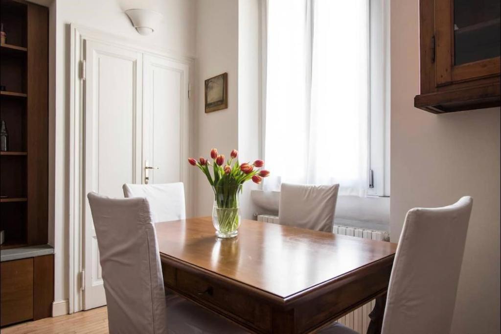 Joivy Classic Flat Near Basilica Di Sant'Ambrogio Διαμέρισμα Μιλάνο Εξωτερικό φωτογραφία