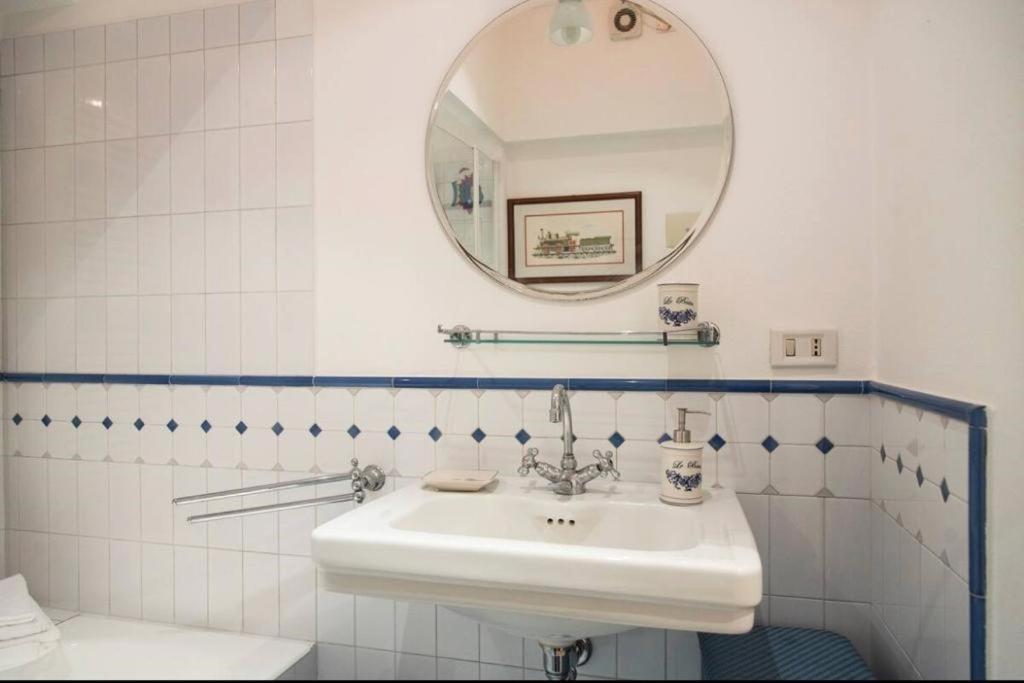 Joivy Classic Flat Near Basilica Di Sant'Ambrogio Διαμέρισμα Μιλάνο Εξωτερικό φωτογραφία